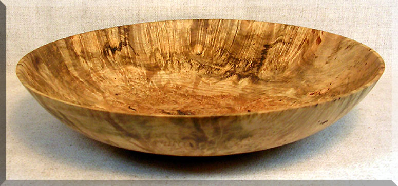 BowlsPlatters/RedMapleBurl1a.jpg