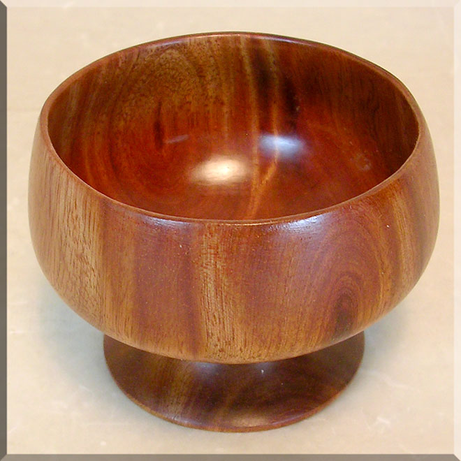 OneWood/KamaniCrotch1.jpg