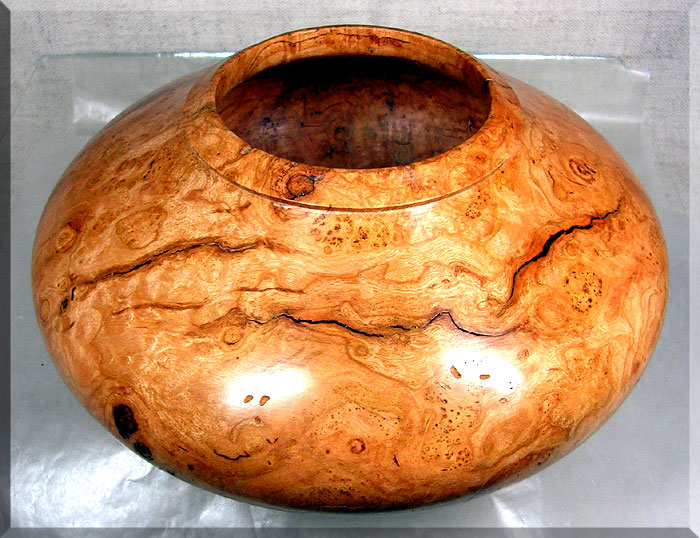 OneWoodB/BurlCherrySeedPot1.jpg
