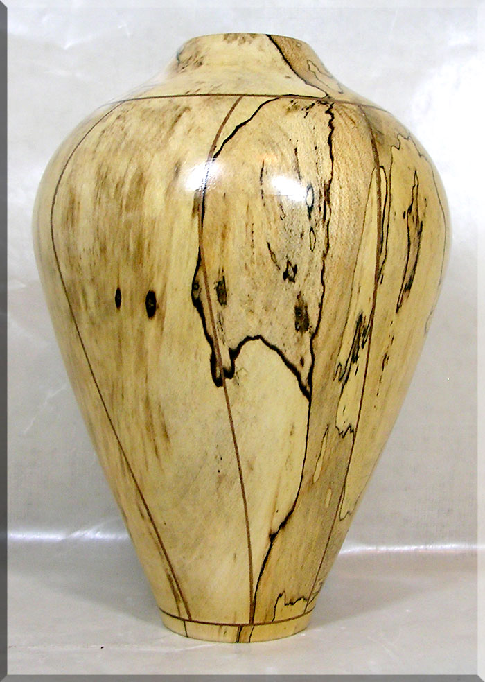 Segmented/072506SegmentedMapleVase1.jpg
