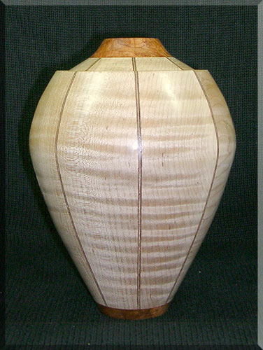 Segmented/CurlyMapleCherryBurl1.jpg