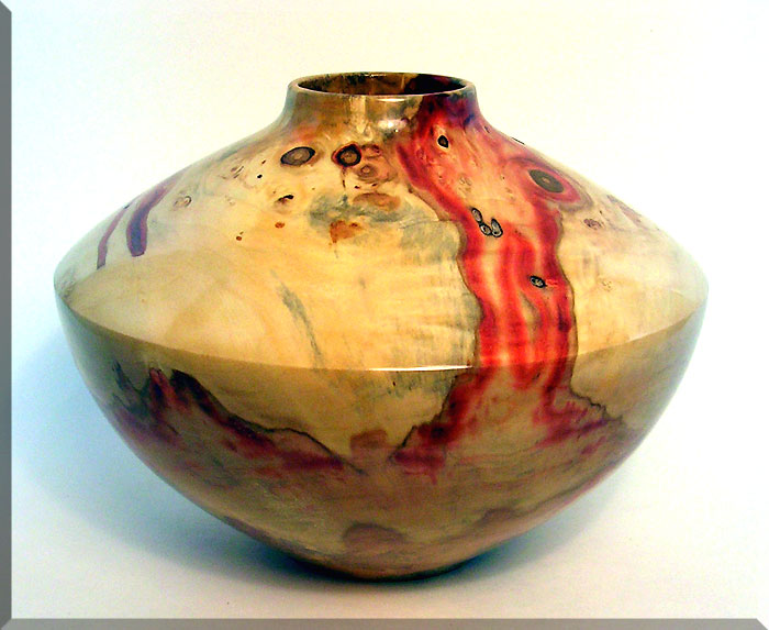 VaseHollowForm/BERedHF1g.jpg