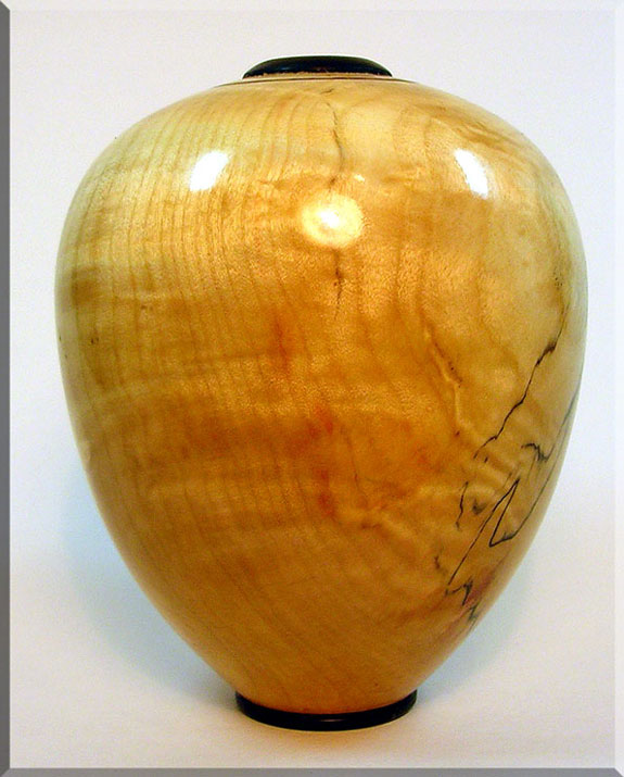 VaseHollowForm/BoxElderEbony3.jpg